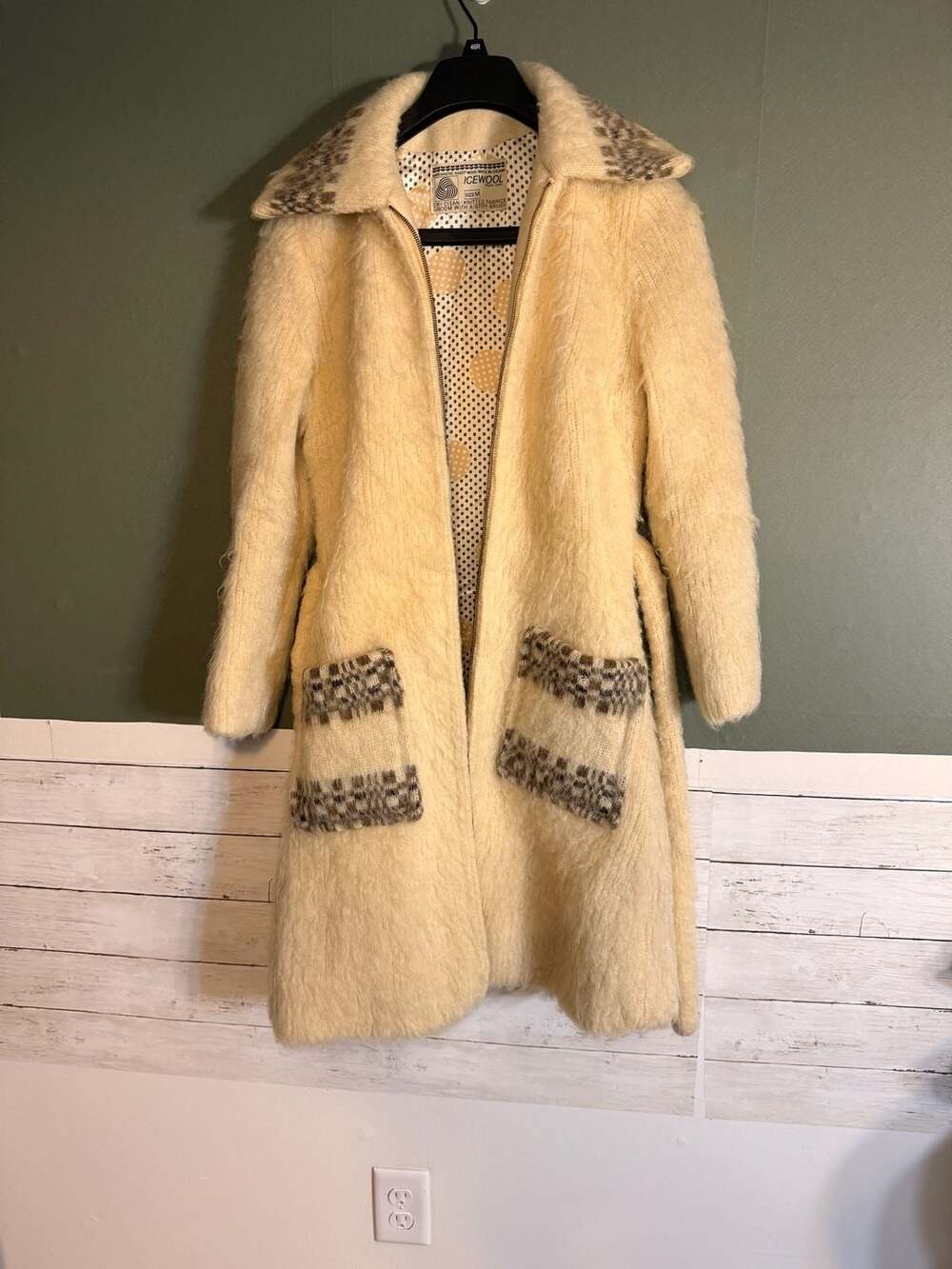 Vintage Icewool 100% Arctic Sheep Wool Belted Long Coat Sweater Size M